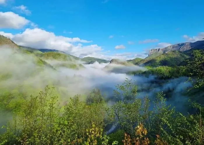 Rupicapra Mountain House *